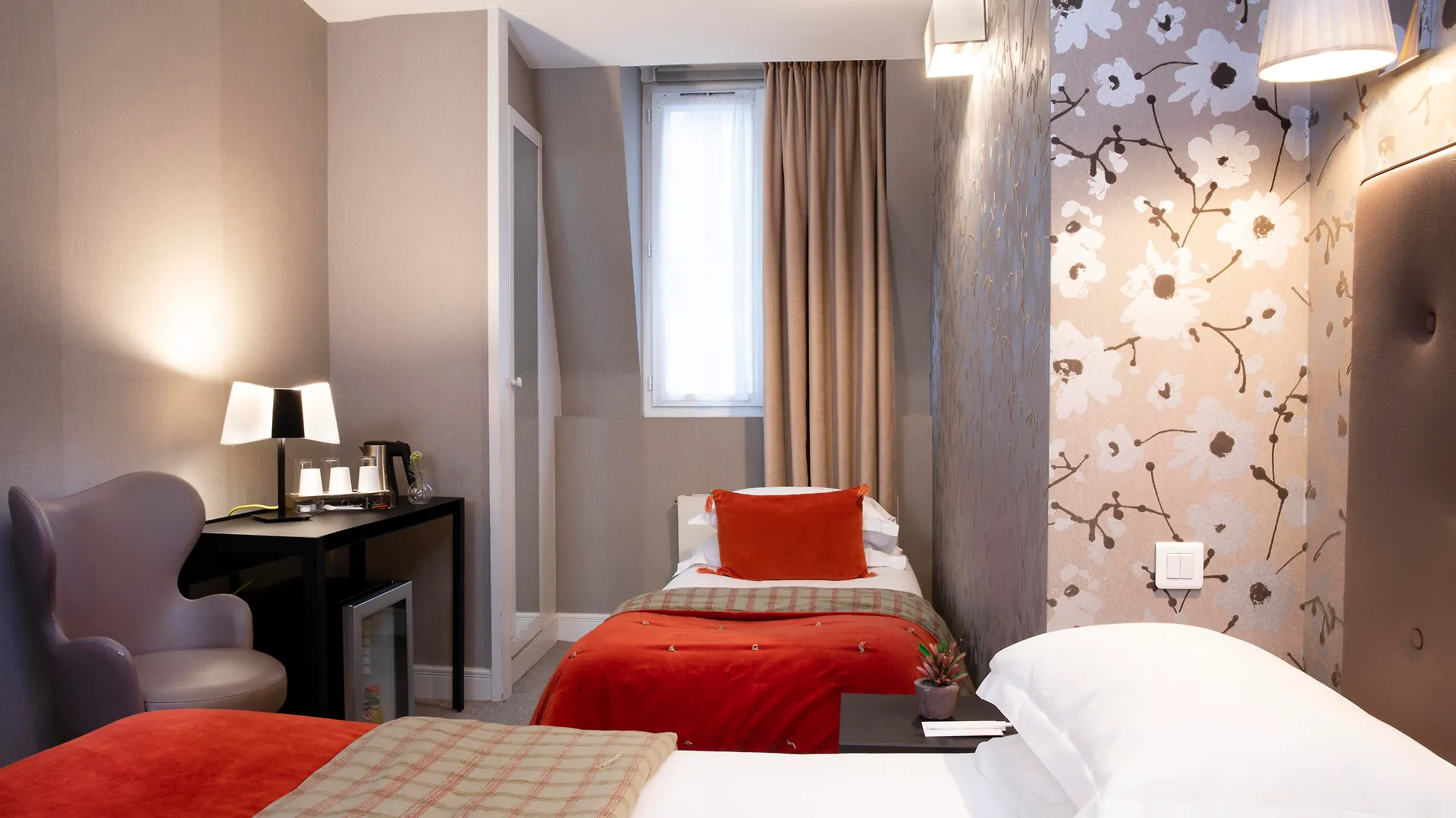 Hotel Plaza Etoile Paris