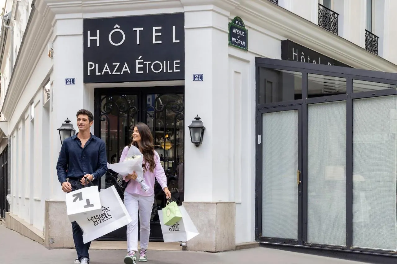 Plaza Etoile Hotel 3*