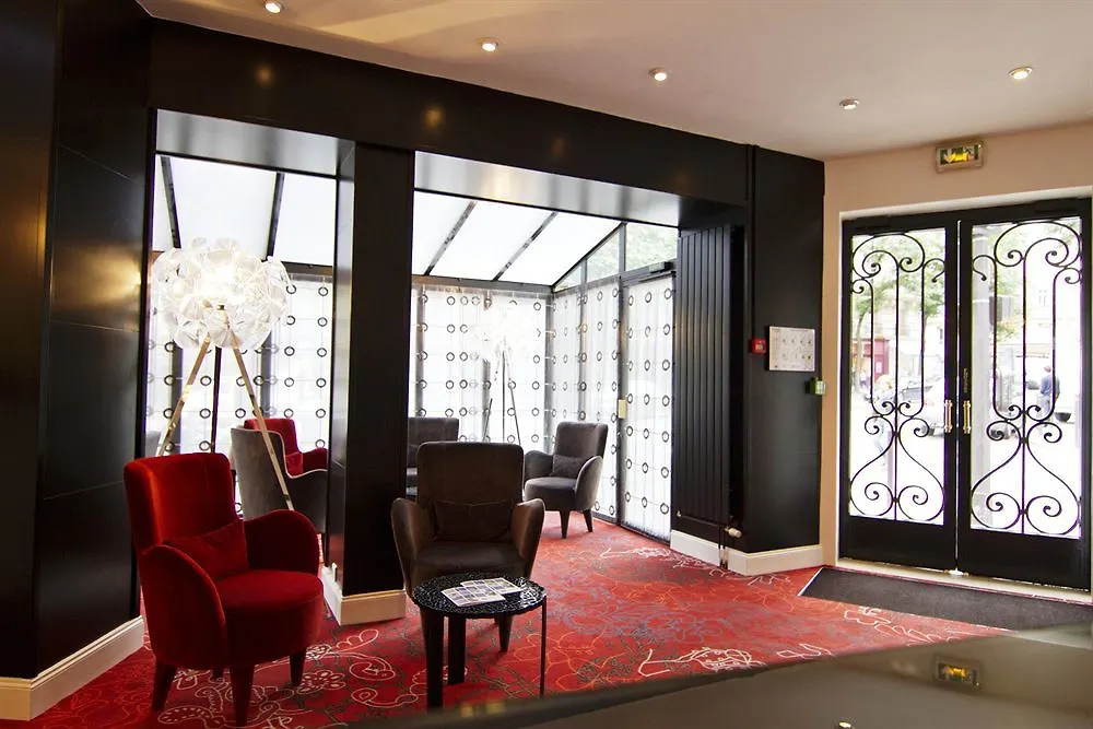 Plaza Etoile Hotel 3*